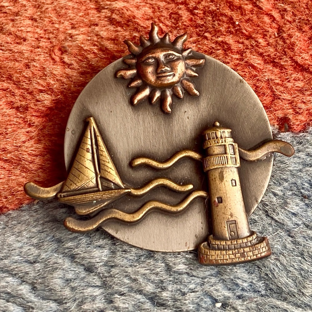K &T Signed Vintage Celestial Nautical Brooch 3D Pin Sun Lighthouse Sailboat​